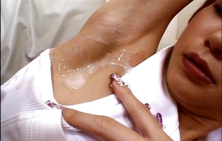 24P Weird and extreme Japanese cumshots