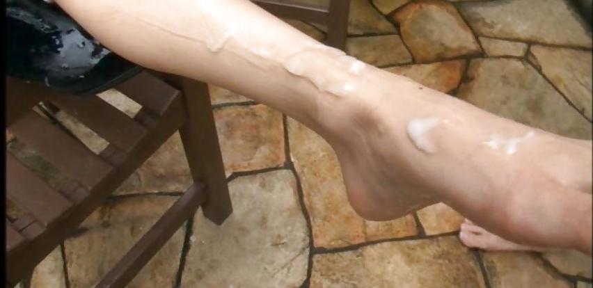 24P Weird and extreme Japanese cumshots