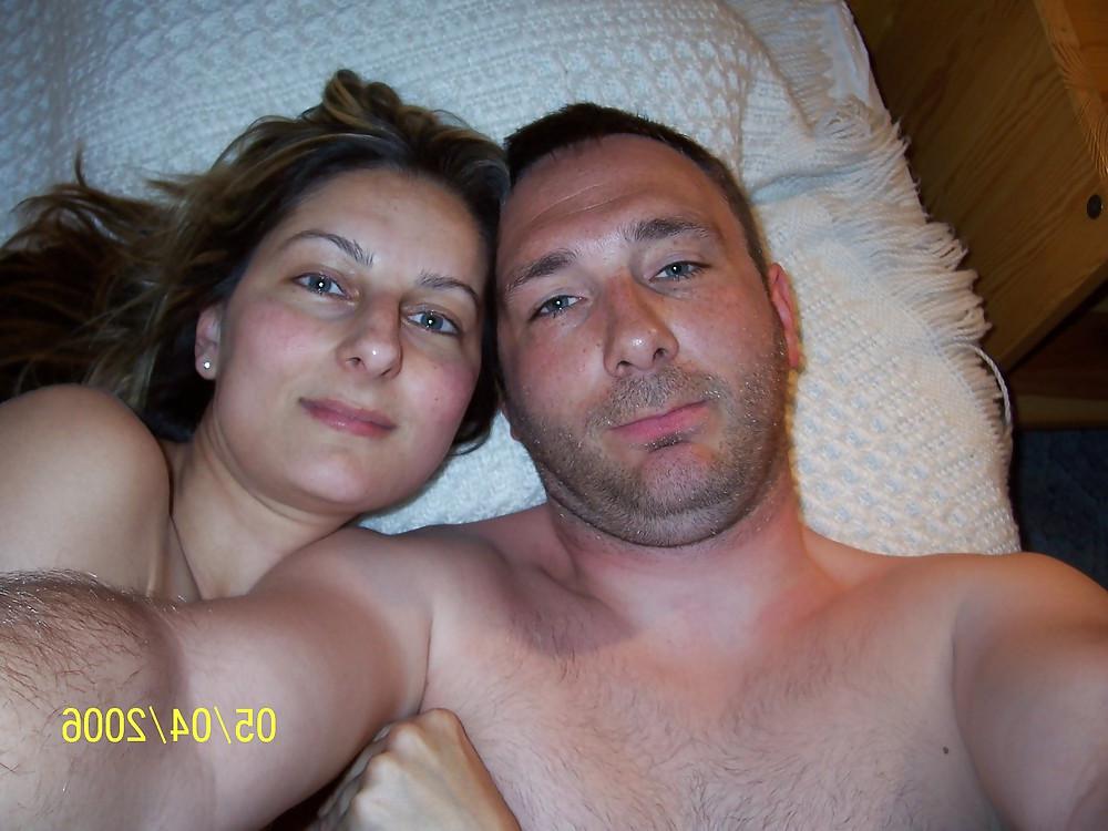 25P Blonde posing nude