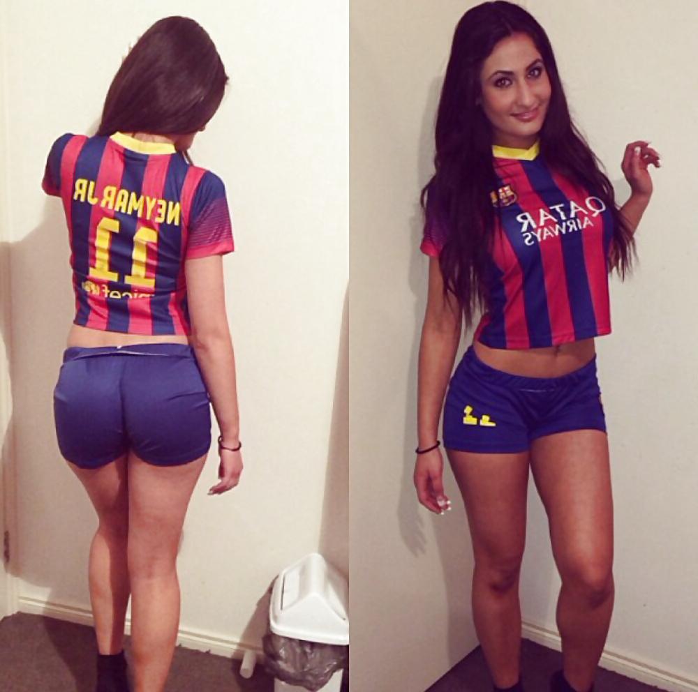 25P Iranian Teen Slut Yasamin