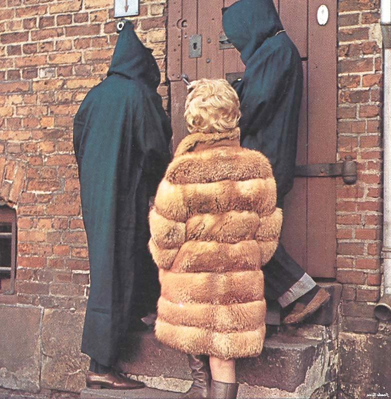 25P Vintage Magazines Intercourse in Colors 31