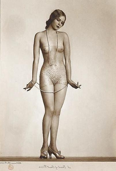25P Vintage Color and B&W shots