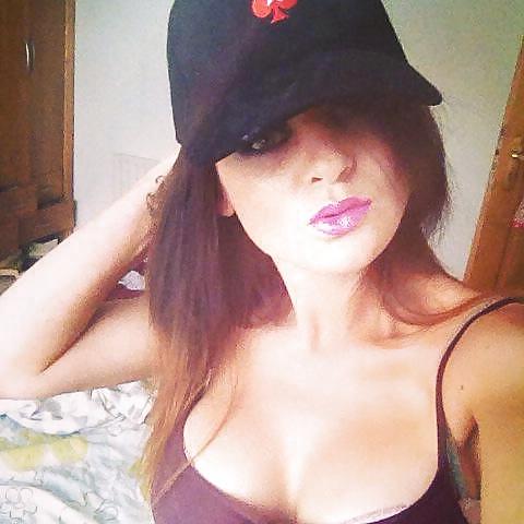 25P Facebook Irish Kates Awesome Tits