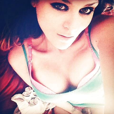 25P Facebook Irish Kates Awesome Tits