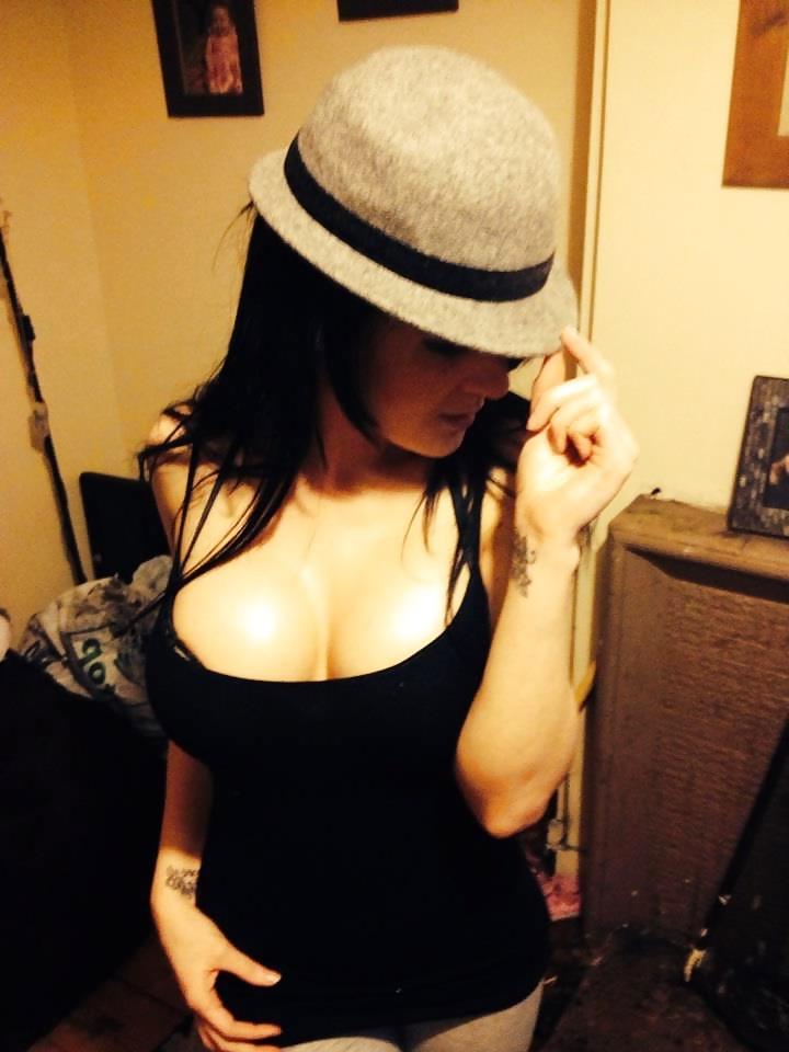 25P Facebook Irish Kates Awesome Tits