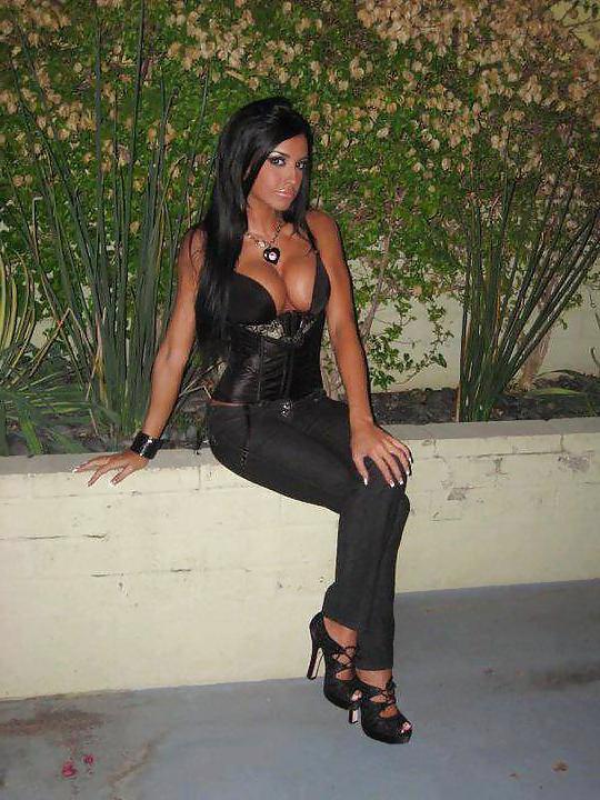 25P Sexy Iranian Girls 6