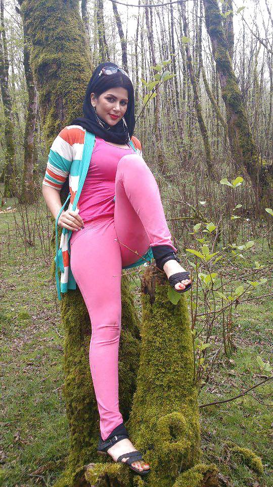 25P Sexy Iranian Girls 6