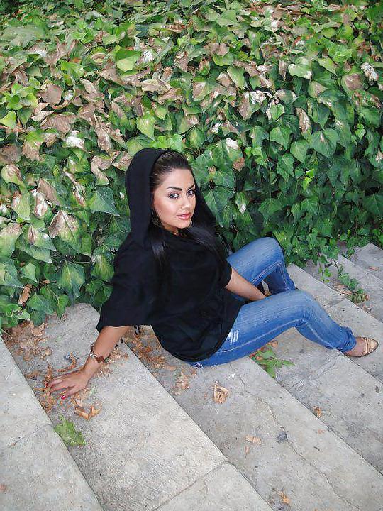 25P Sexy Iranian Girls 6