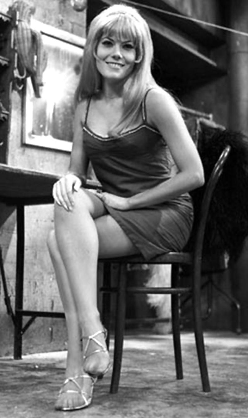 25P Wendy Richard