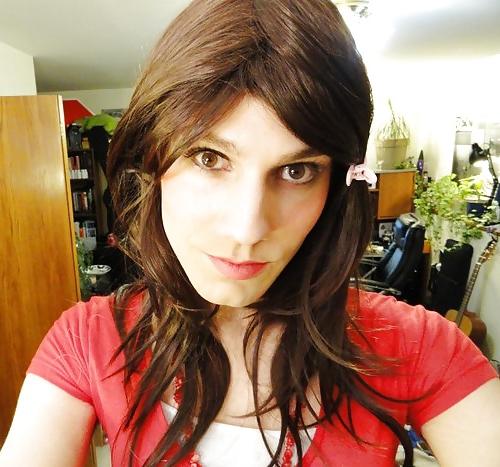 25P Crossdressing Days