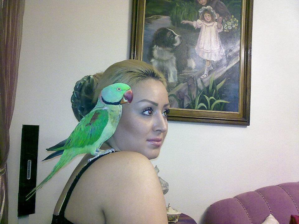 21P Persian Iranian Bitches in Dubai