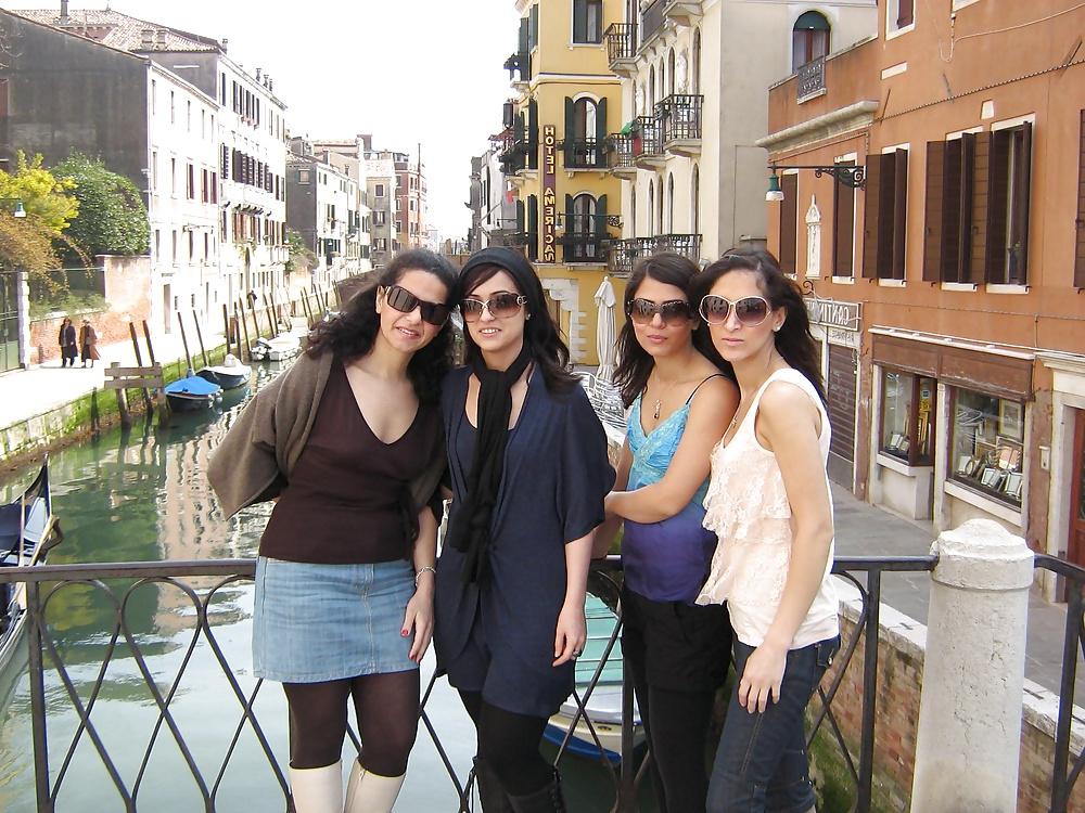 21P Persian Iranian Bitches in Dubai