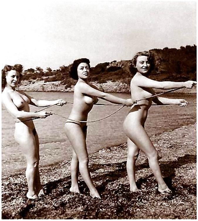 16P Vintage lady's &  Sand-num-001