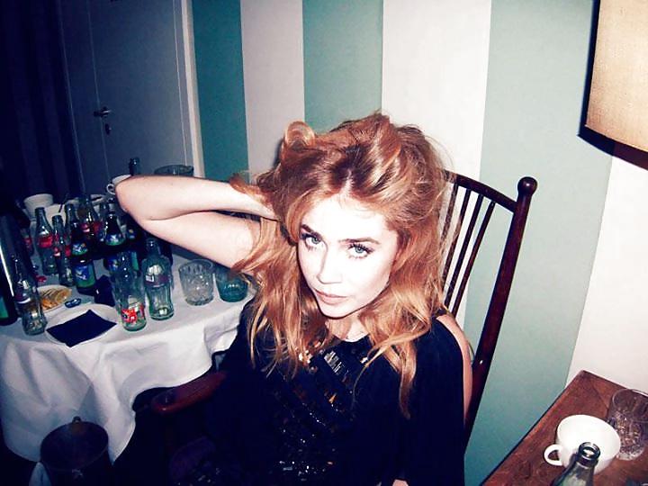25P Target Palina Rojinski