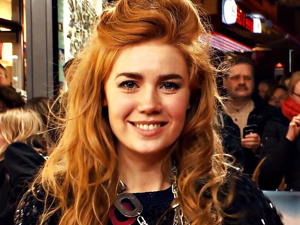 25P Target Palina Rojinski