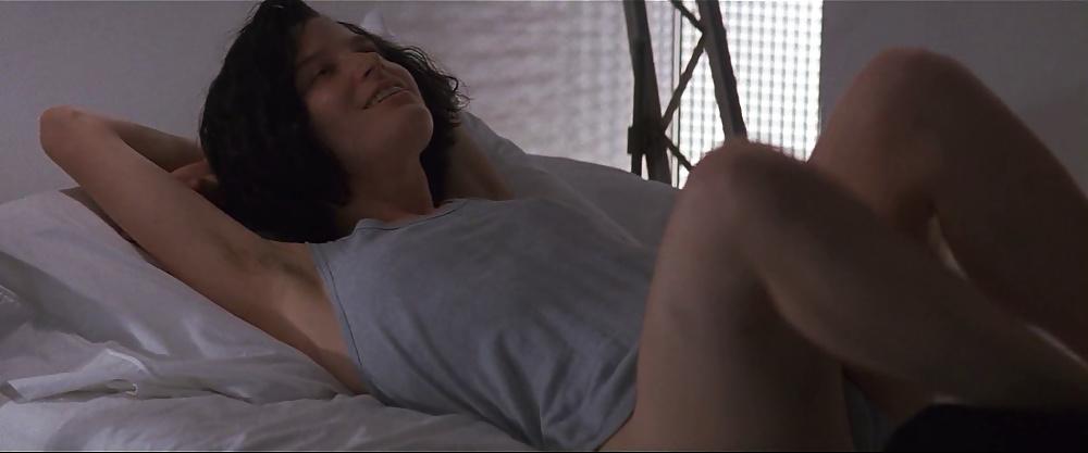 23P Bridget Fonda - Point of No Return Caps