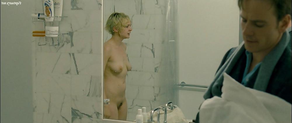 25P HQ Clothed sexy and nude Celebrity wank bank:)