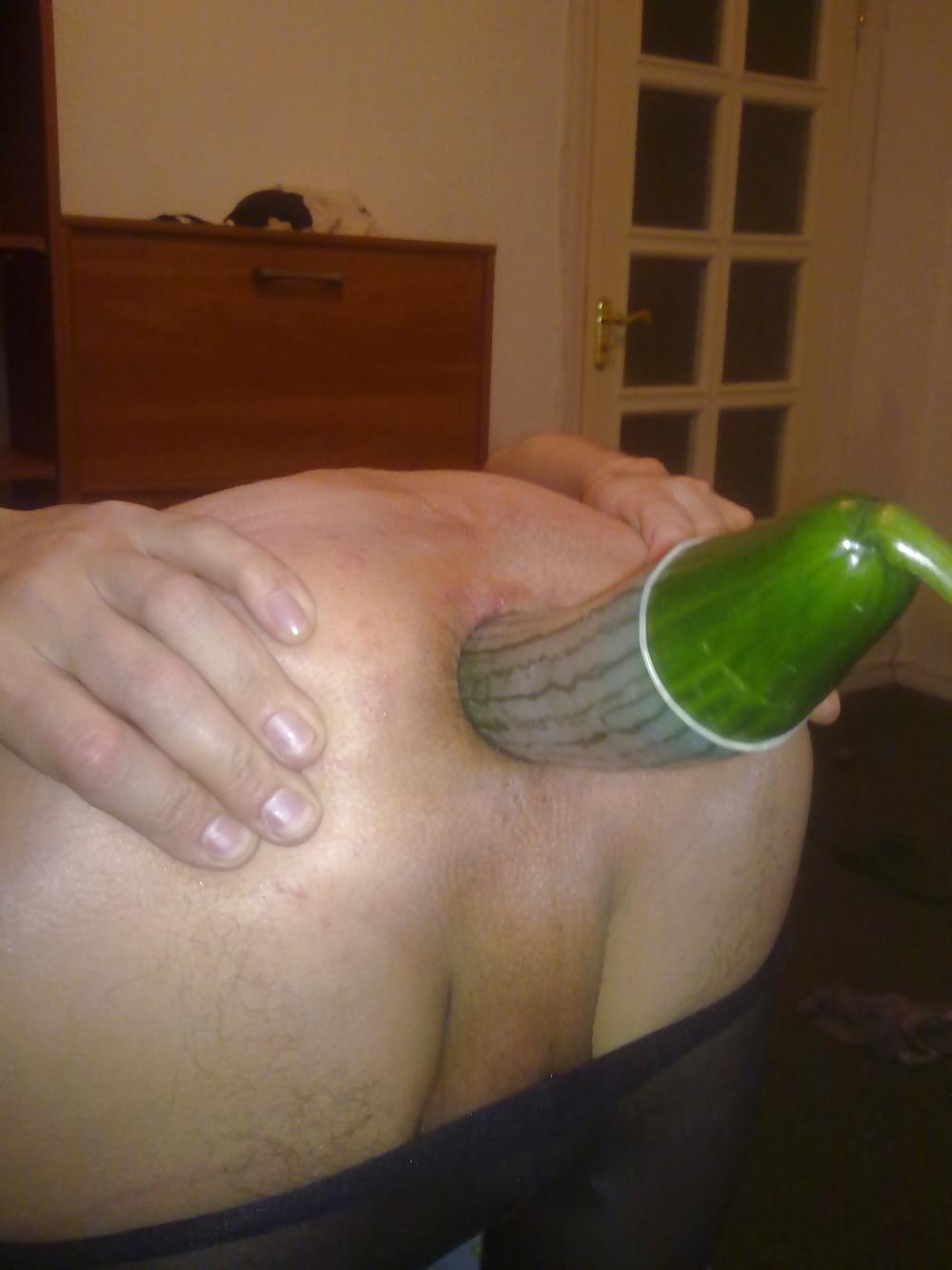 16P Cucumber, hot dogs and foot ...