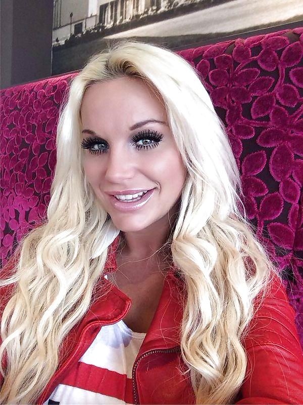 23P Gina Lisa Lohfink - Facebook Bilder