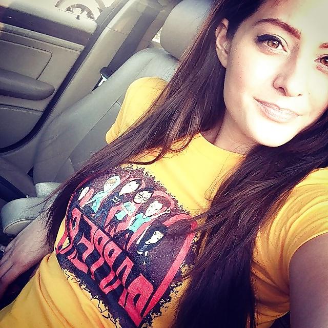 25P 2mgovercsquared Ally youtube slut