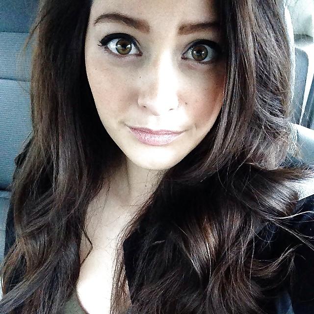 25P 2mgovercsquared Ally youtube slut