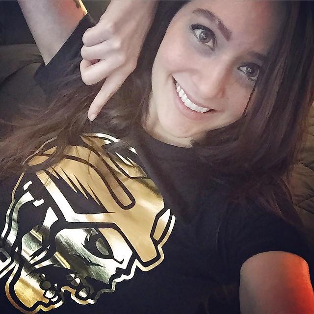 25P 2mgovercsquared Ally youtube slut