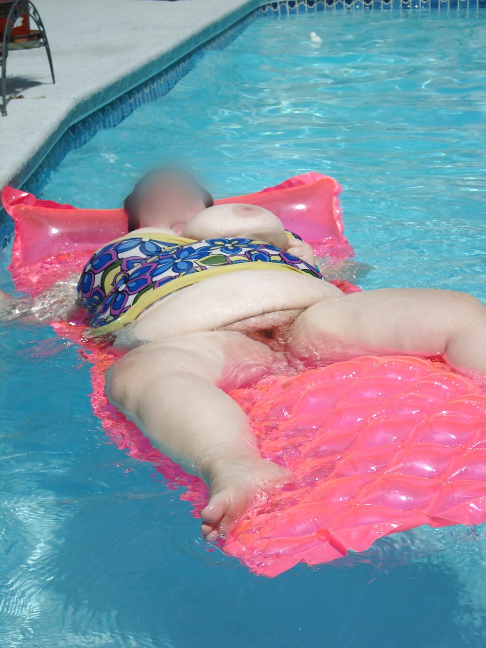 13P Wife at the Pool