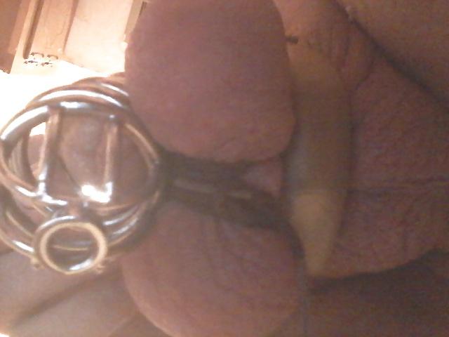 25P Seperated balls while in chastity device