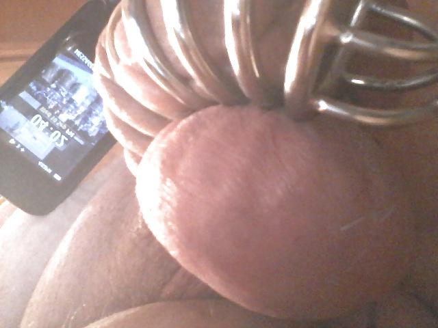 25P Seperated balls while in chastity device