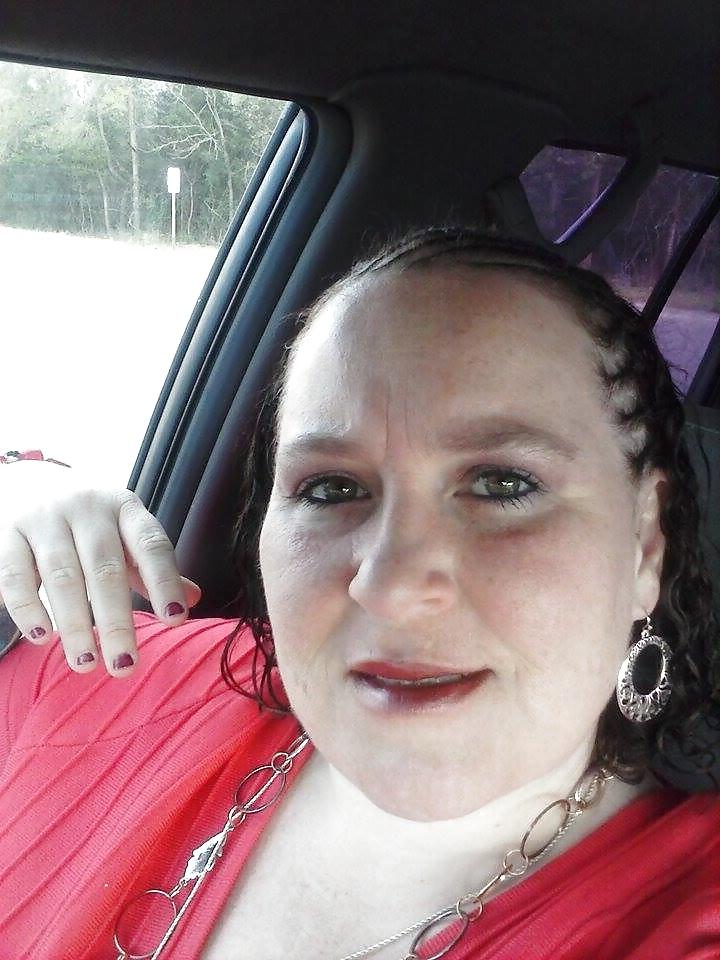 8P Mature BBW Julie