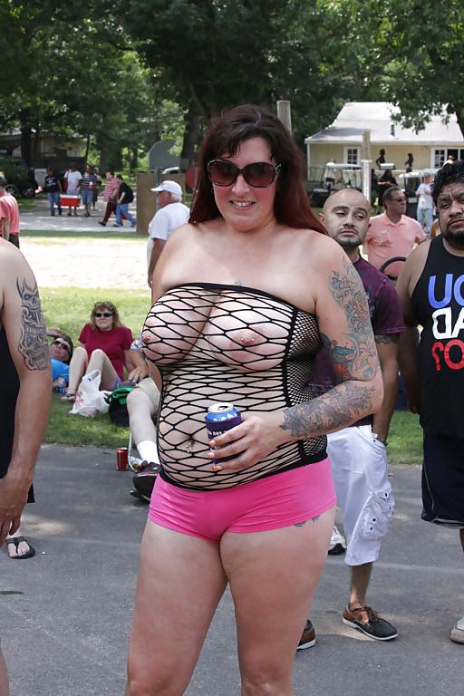 25P Matures of all shapes and sizes hairy and shaved 381