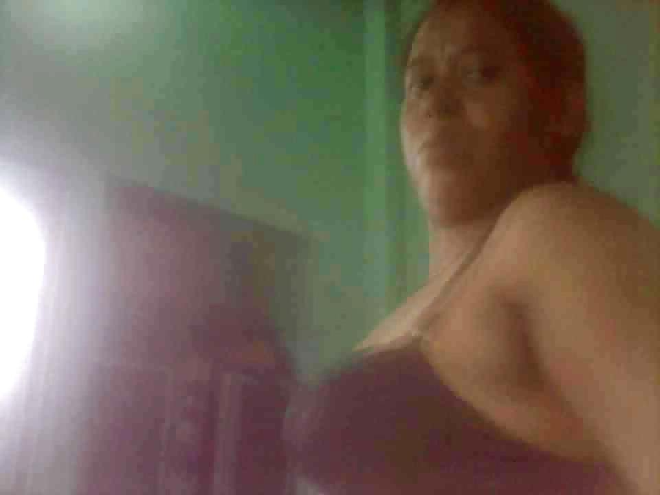 25P Preeti bhabhi sucking cock