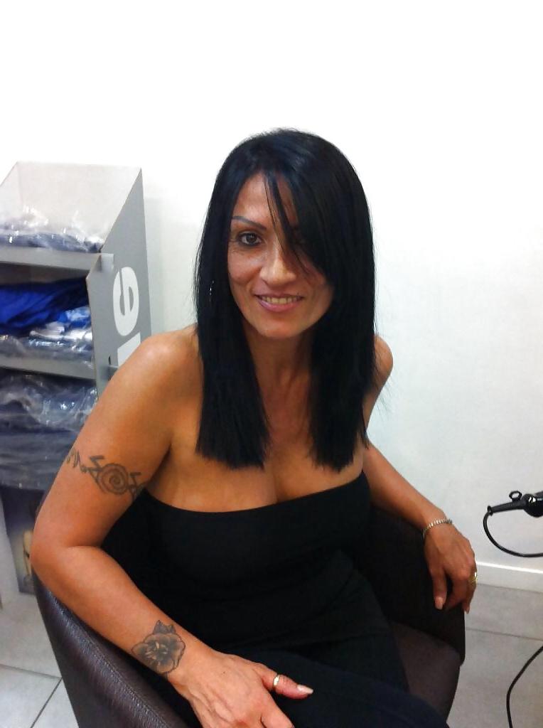 11P Carla MILF marito cornuto