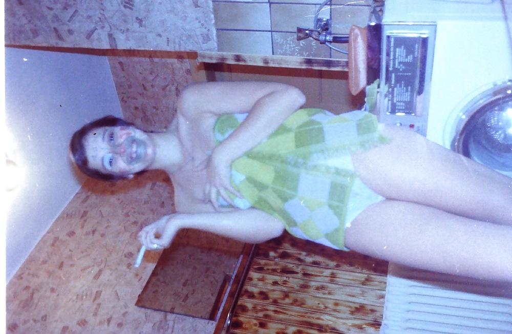 25P Vintage Amateur Slut