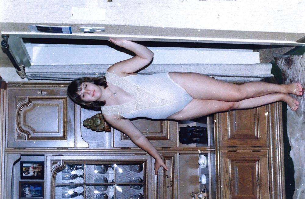 25P Vintage Amateur Slut