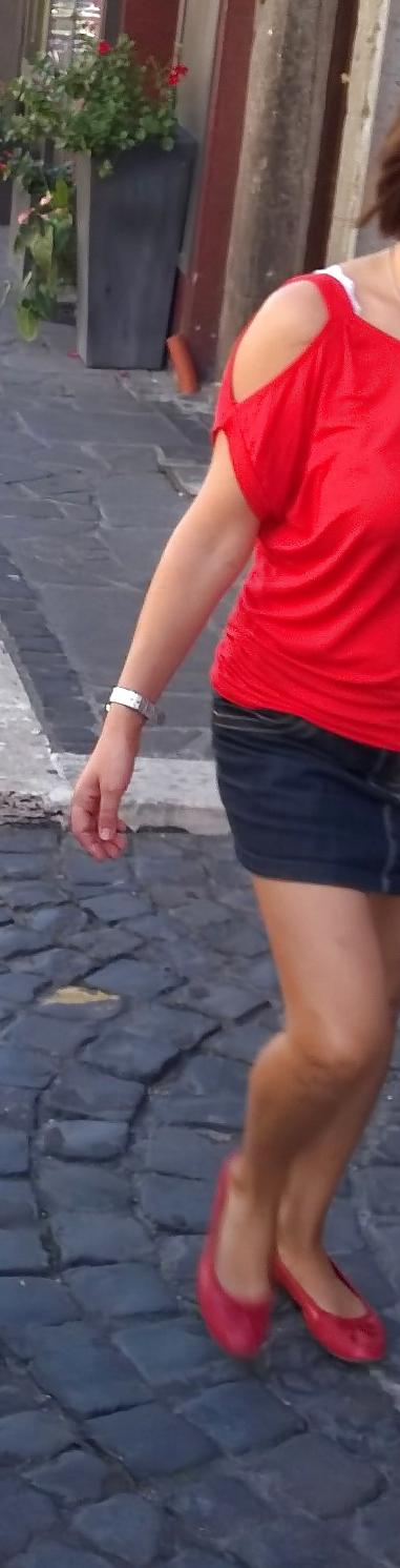 6P Italian feets and milfs