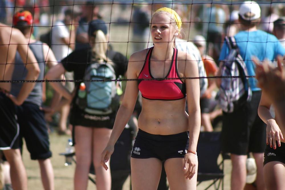 25P Volleyball girls