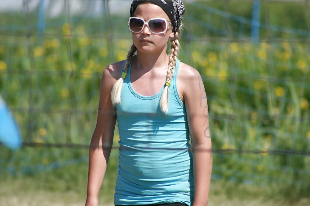 25P Volleyball girls