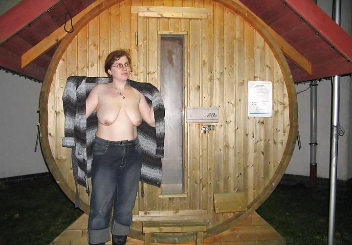 20P Saggy tits 104.