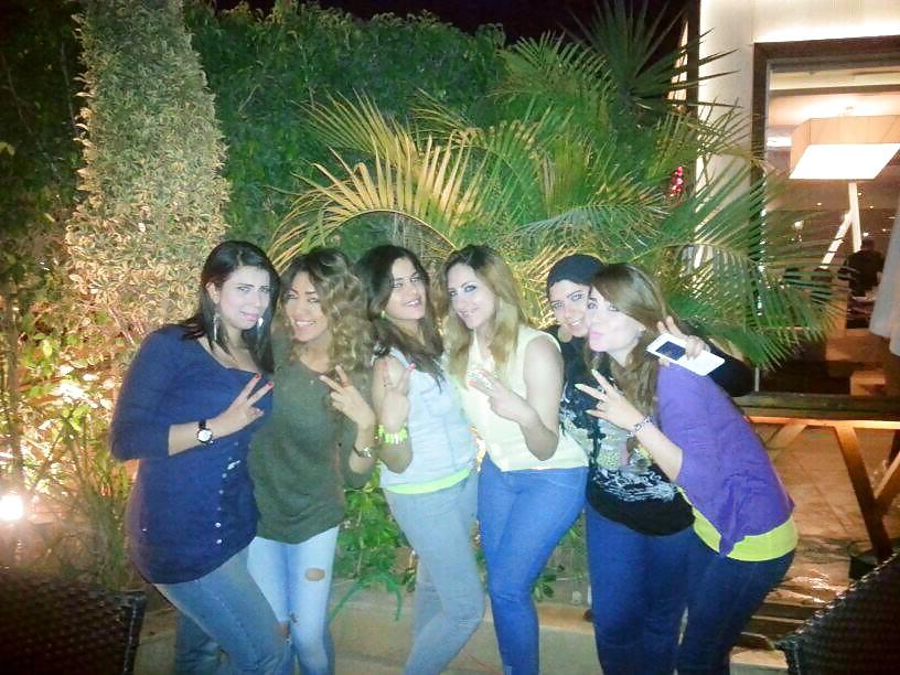 25P Arab Girls of Alexandria 