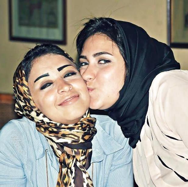 25P Arab Girls of Alexandria 