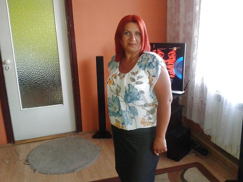 5P BBW Redhead Mature
