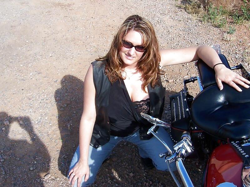 8P BBW Mature Wife