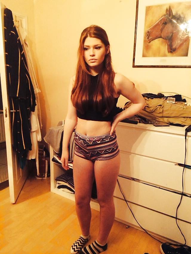 25P Irish girls Facebook gallery