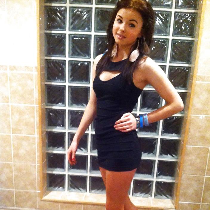 25P Irish girls Facebook gallery