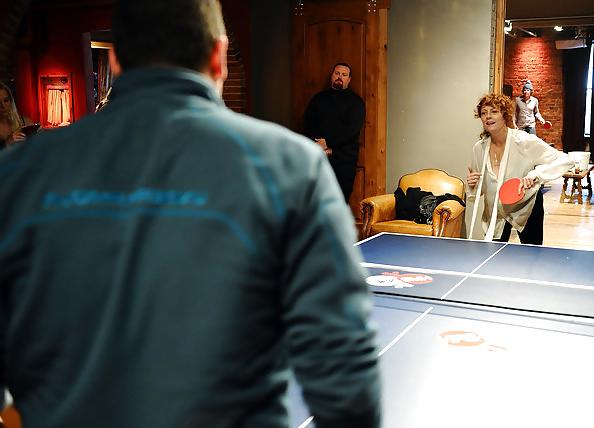 9P Mature celebrity Susan Sarandon  (67)