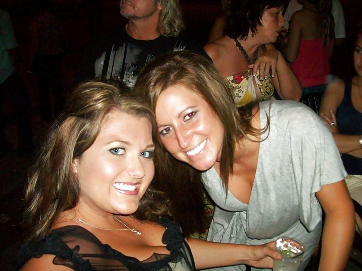 8P Southern belle Erica and her big tits