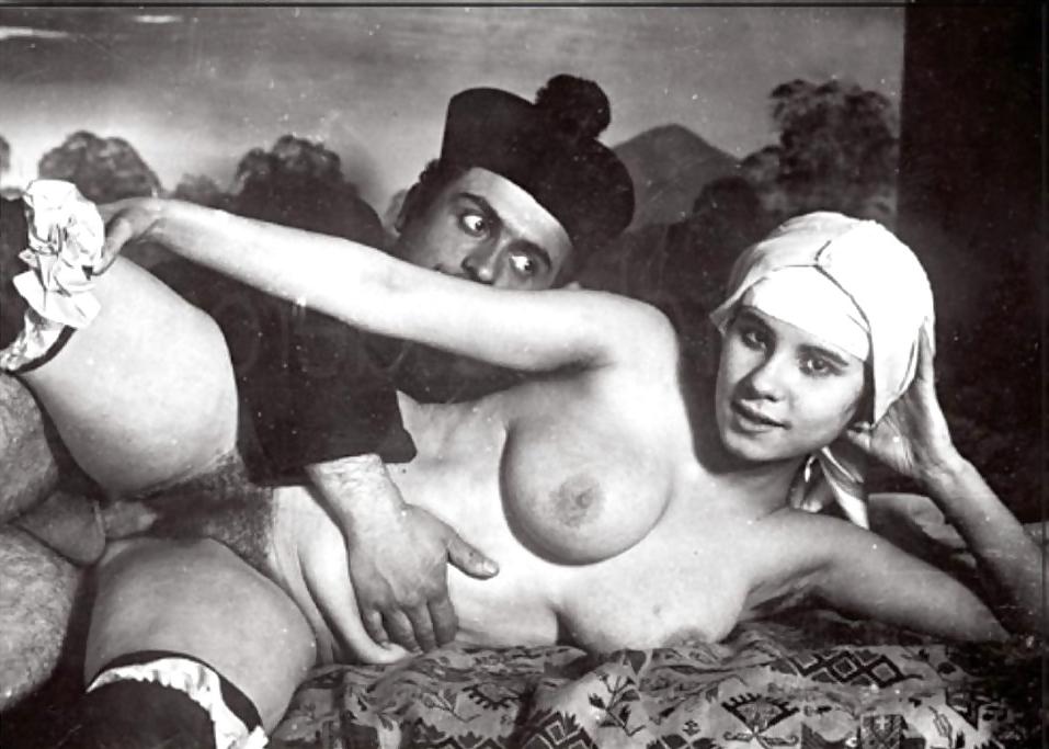 16P Vintage lady's & Religion-num-001