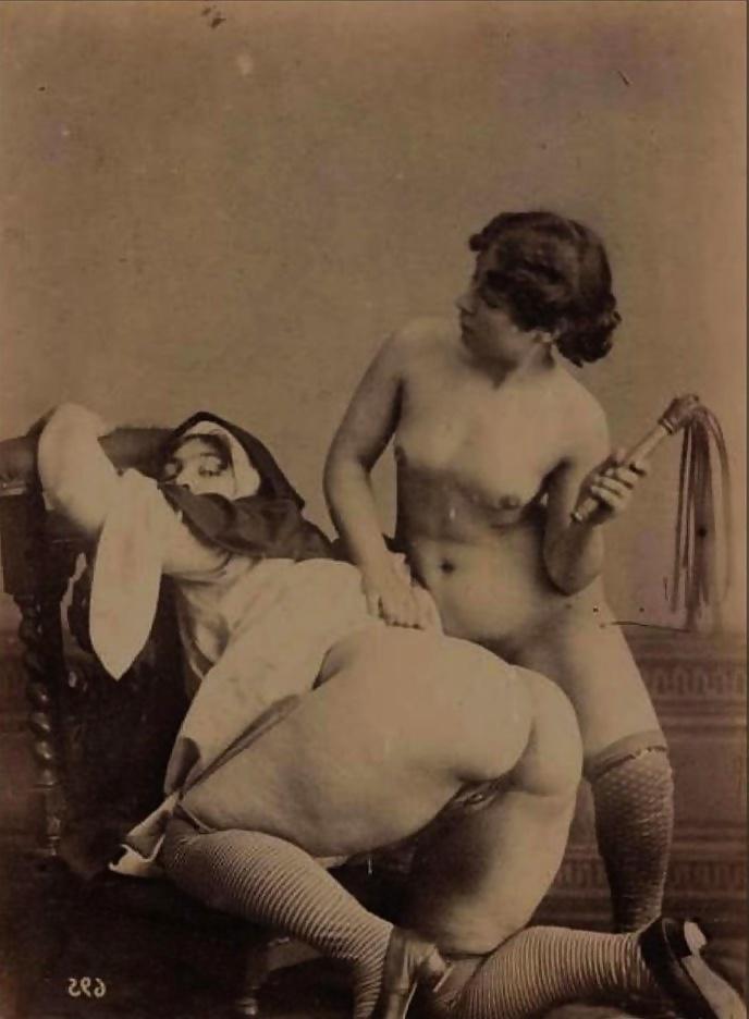 16P Vintage lady's & Religion-num-001