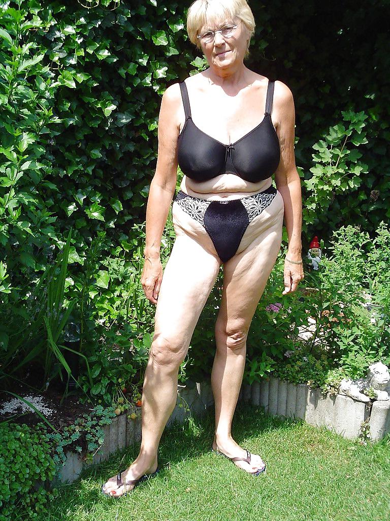 20P Mature-BBW-Ladies 536